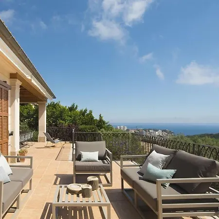 Villa Luxury With Sea View And A Private Swimming Pool *